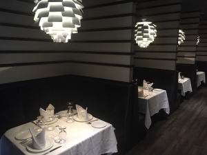 Private Dining Booths at MMR